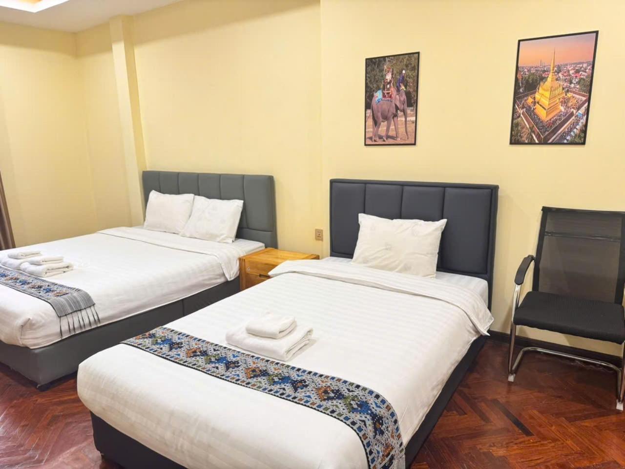 Yula Hotel Thatluang Vientiane Luaran gambar